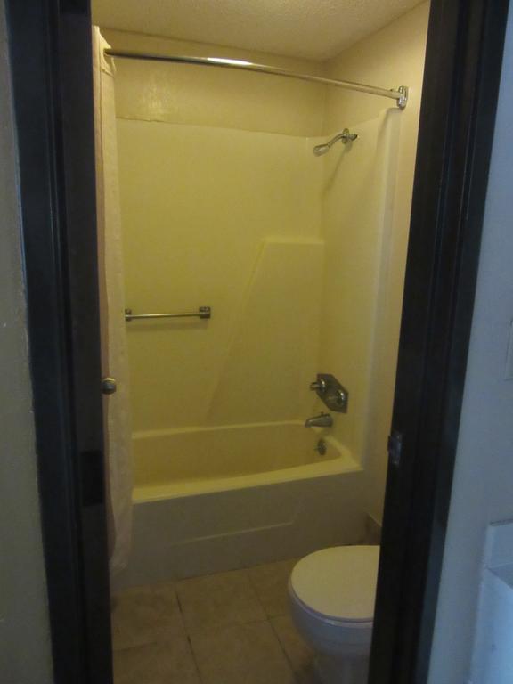 Econo Lodge Pooler - Savannah I-95 Экстерьер фото